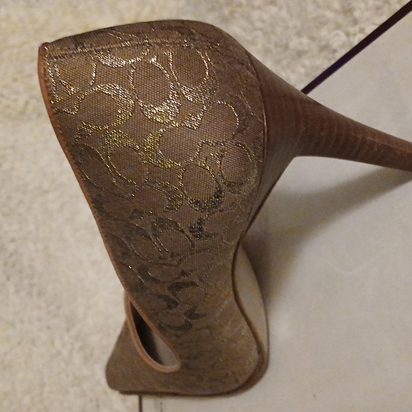 Coach Shawna Met Logo/Vacc - Picture 9 of 11